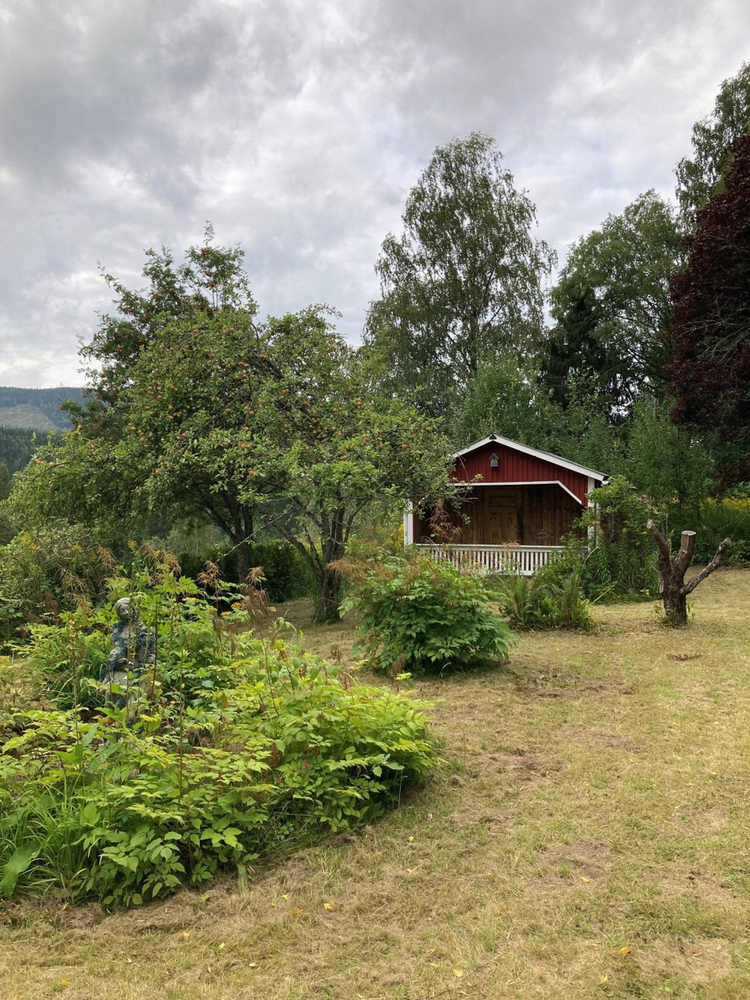 Charmig Villa Med Bastu Och Snabbt Wifi Långav Exterior foto